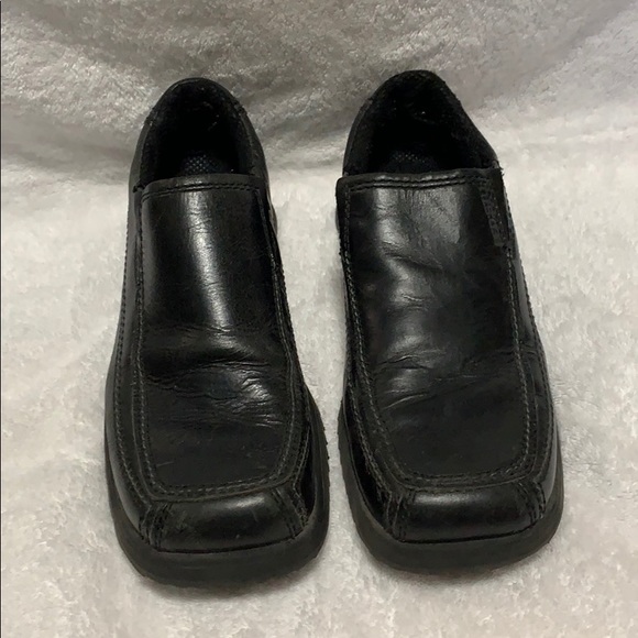 Men’s black dress shoes - Picture 1 of 4